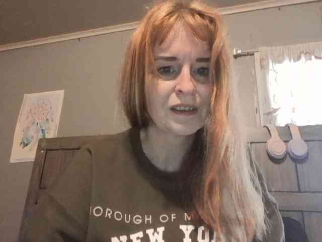 BeautyQueenMa webcam