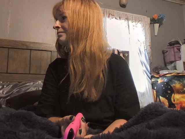 BeautyQueenMa webcam