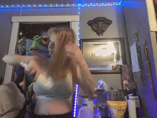 BeautyQueenMa webcam