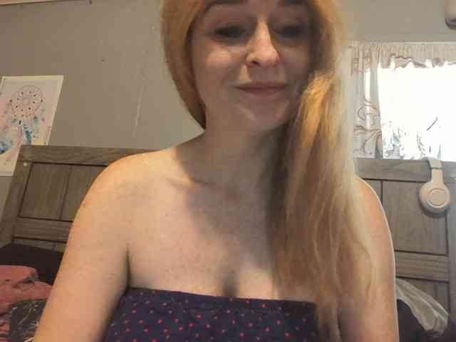 BeautyQueenMa webcam