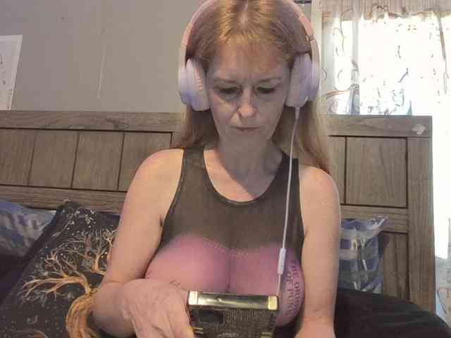 BeautyQueenMa webcam