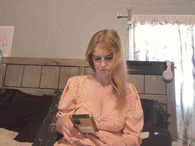 BeautyQueenMa webcam