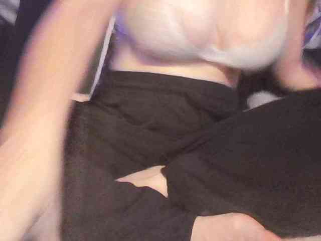 BeautyQueenMa webcam