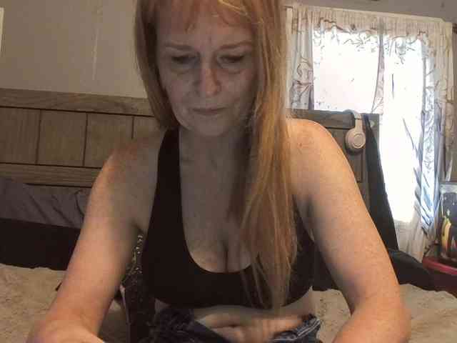 BeautyQueenMa webcam