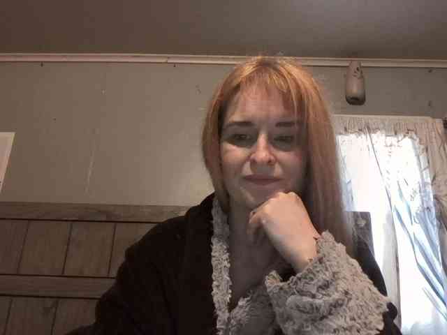 BeautyQueenMa webcam