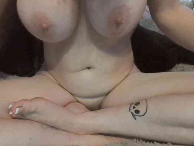BeautyQueenMa webcam