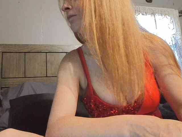 BeautyQueenMa webcam