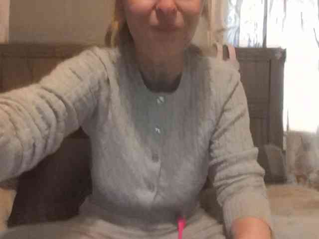 BeautyQueenMa webcam