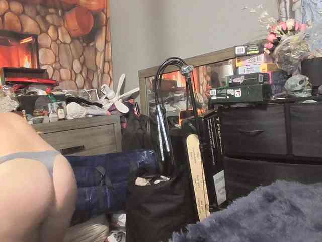 BeautyQueenMa webcam