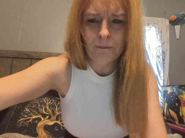 BeautyQueenMa webcam