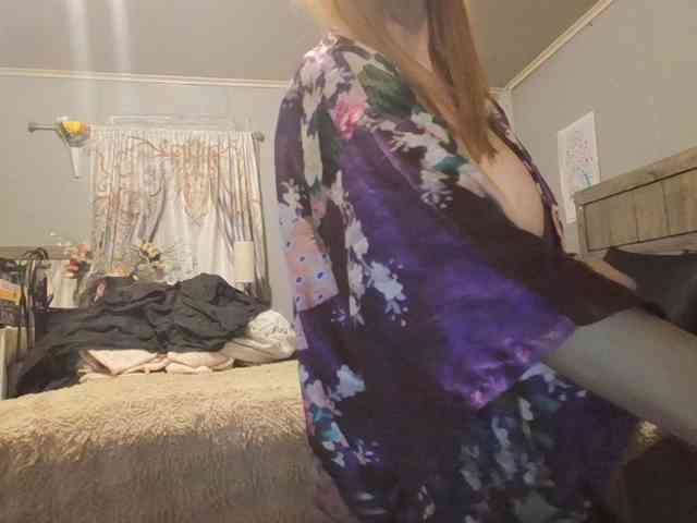 BeautyQueenMa webcam
