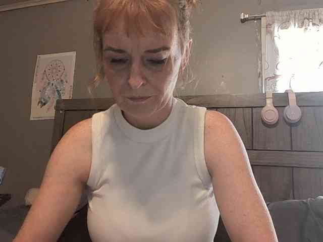 BeautyQueenMa webcam