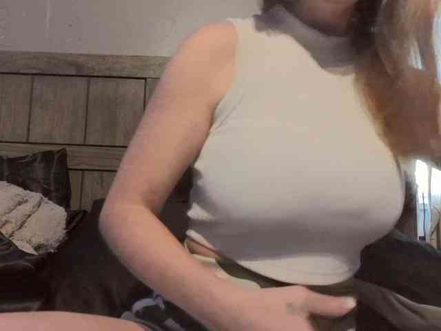 BeautyQueenMa webcam