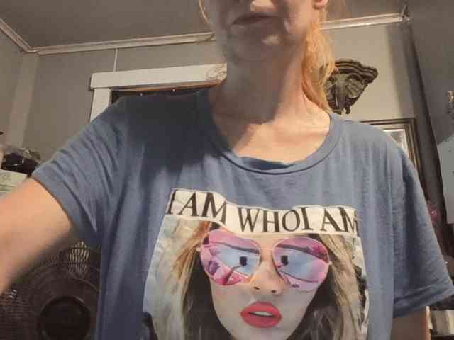 BeautyQueenMa webcam