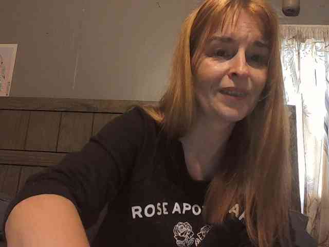 BeautyQueenMa webcam