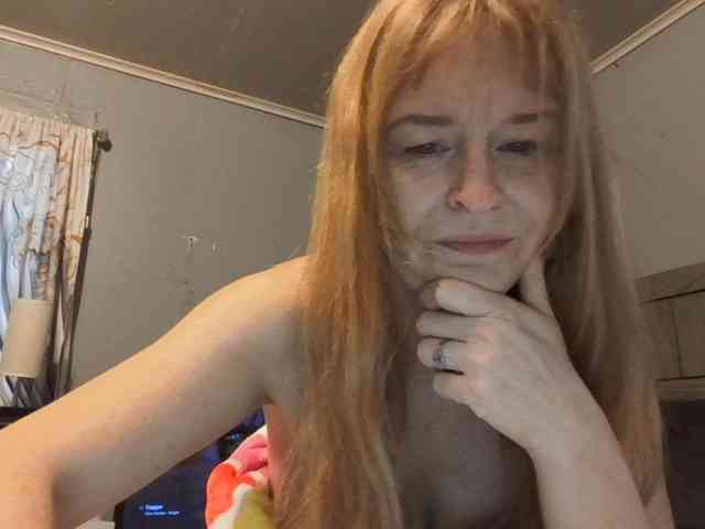 BeautyQueenMa webcam