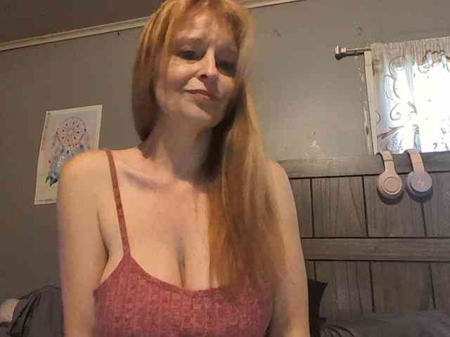 BeautyQueenMa webcam