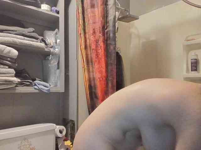 BeautyQueenMa webcam