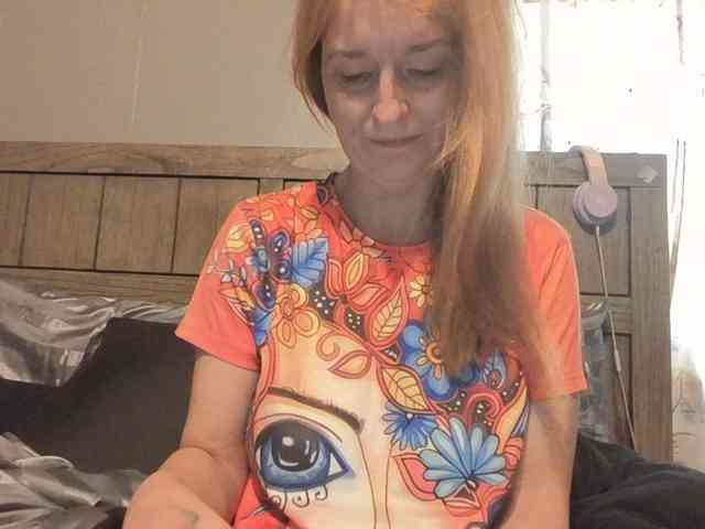 BeautyQueenMa webcam