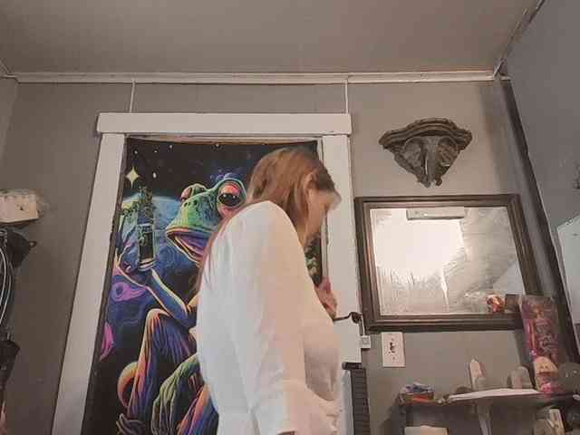 BeautyQueenMa webcam