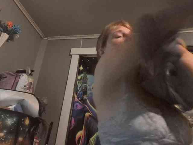 BeautyQueenMa webcam