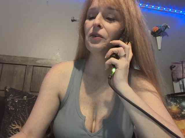 BeautyQueenMa webcam