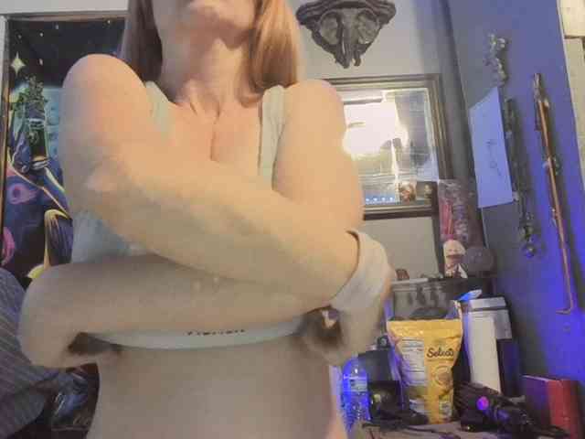 BeautyQueenMa webcam