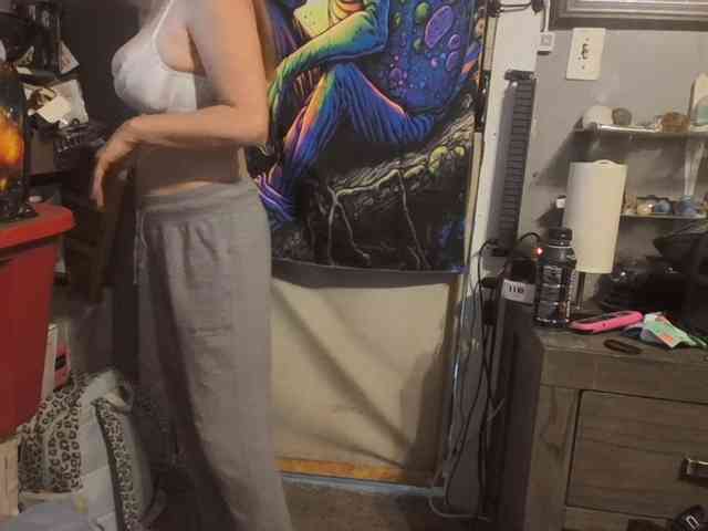 BeautyQueenMa webcam