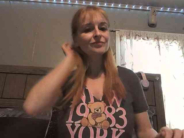 BeautyQueenMa webcam