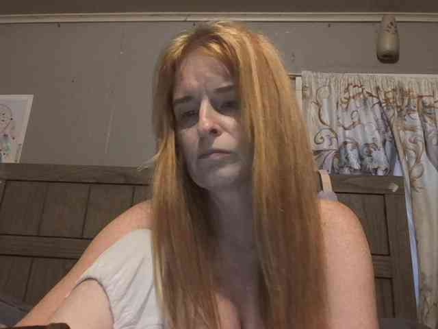 BeautyQueenMa webcam