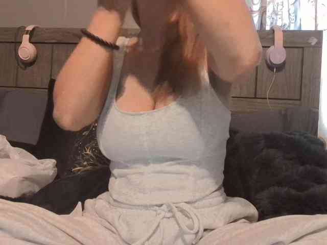 BeautyQueenMa webcam