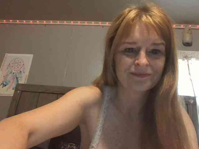 BeautyQueenMa webcam