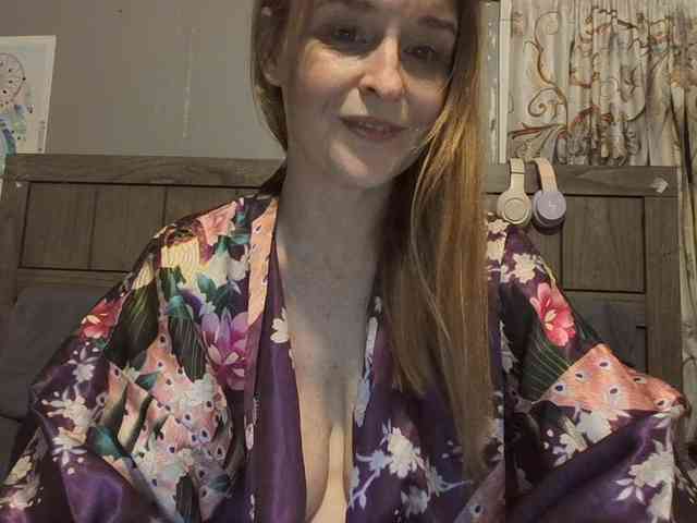 BeautyQueenMa webcam