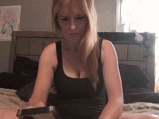 BeautyQueenMa webcam