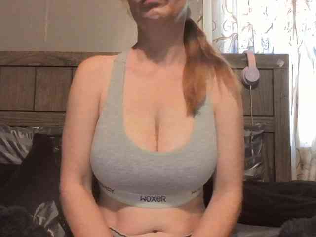 BeautyQueenMa webcam