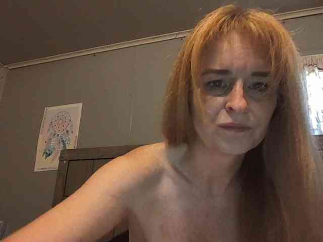 BeautyQueenMa webcam