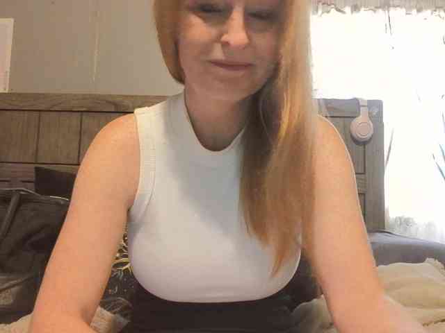 BeautyQueenMa webcam