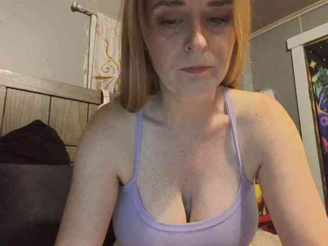 BeautyQueenMa webcam