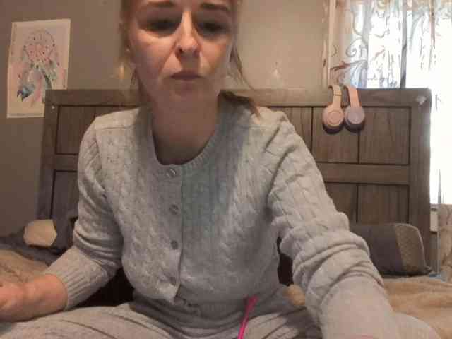 BeautyQueenMa webcam