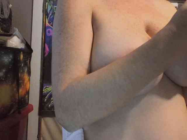 BeautyQueenMa webcam