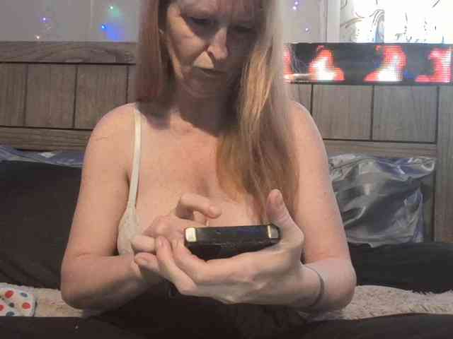 BeautyQueenMa webcam