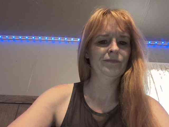 BeautyQueenMa webcam