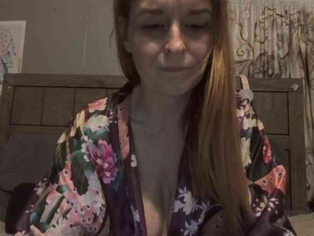 BeautyQueenMa webcam