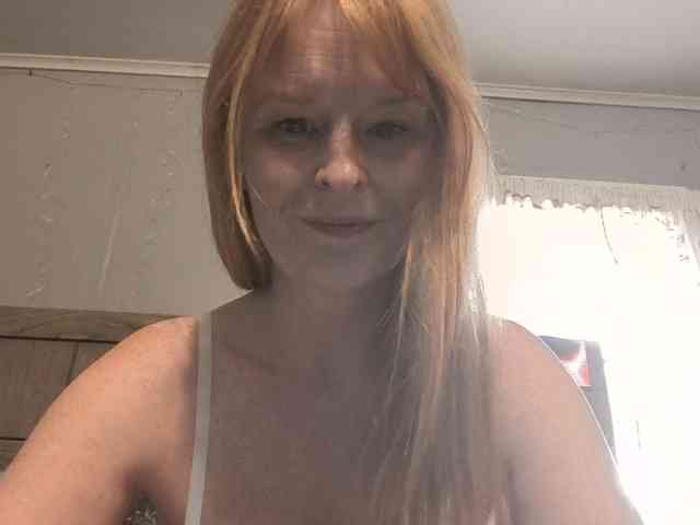 BeautyQueenMa webcam
