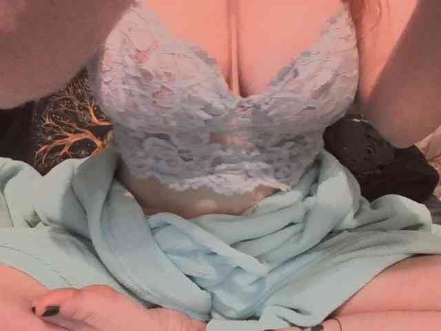 BeautyQueenMa webcam