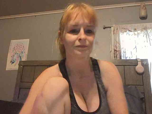 BeautyQueenMa webcam