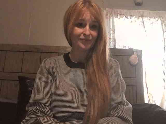 BeautyQueenMa webcam
