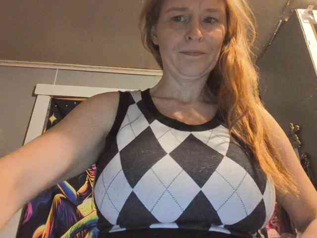 BeautyQueenMa webcam