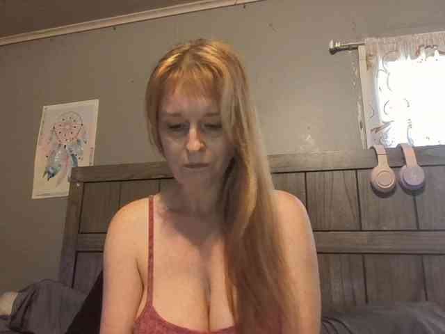 BeautyQueenMa webcam