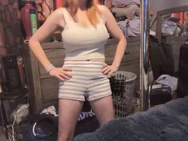 BeautyQueenMa webcam